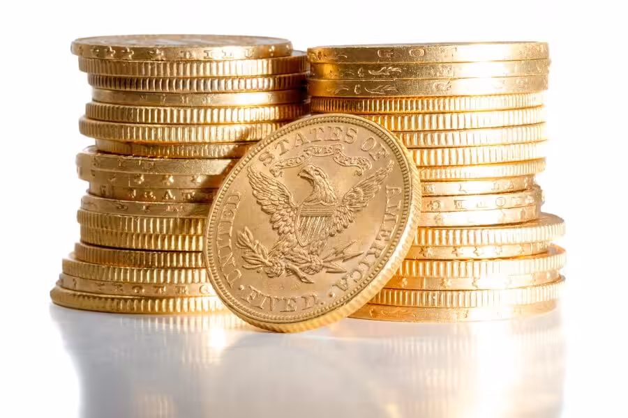 Que vous souhaitiez enrichir votre collection avec des pièces rares ou investir dans des actifs durables, notre plateforme vous garantit des transactions transparentes et sécurisées. Explorez notre catalogue de pièces d'or et d'argent et faites confiance à Vendredelor.ch pour vous accompagner dans vos investissements précieux.